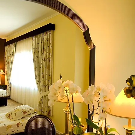 Martini 4* 奧爾比亞